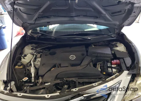 2015 Nissan Altima 2.5 z USA, uszkodzony, nr VIN 1N4AL3AP1FC189134